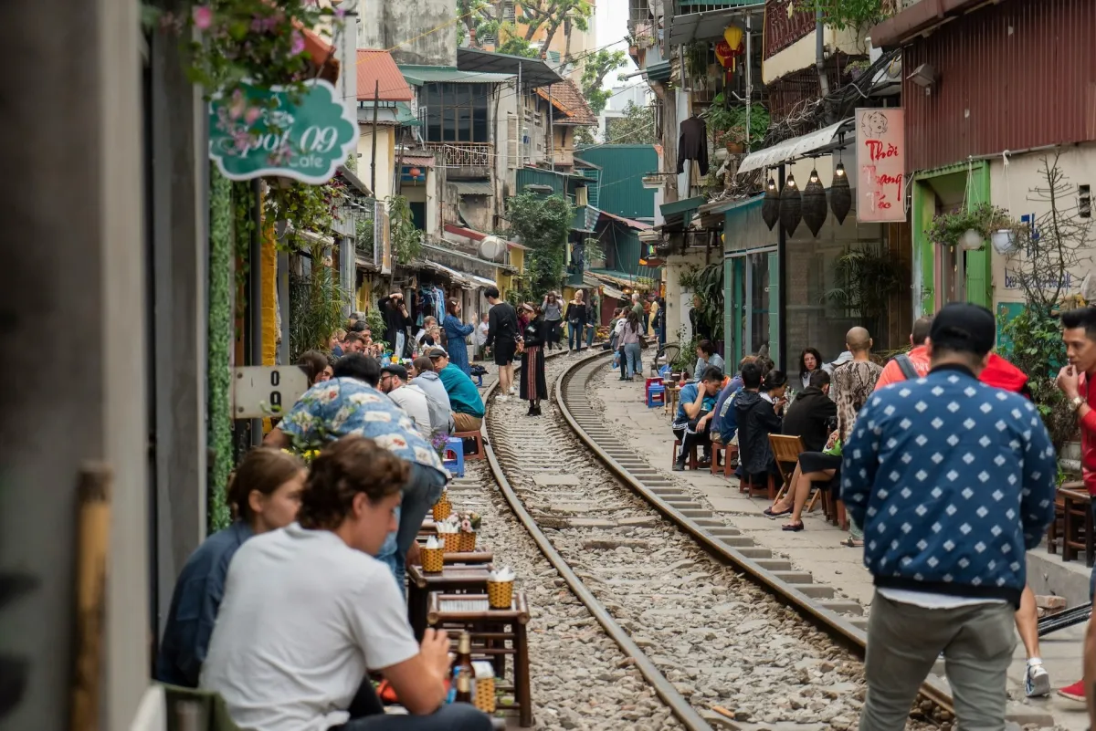 🇻🇳 北越旅遊完全指南｜玩法推薦、天氣重點與穿著建議（2025 最新版）