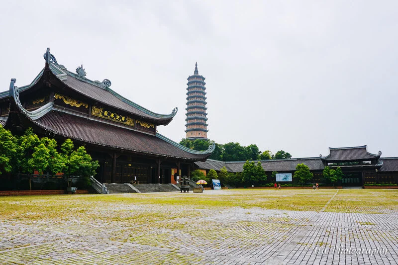 拜頂寺 (Bái Đính Pagoda)