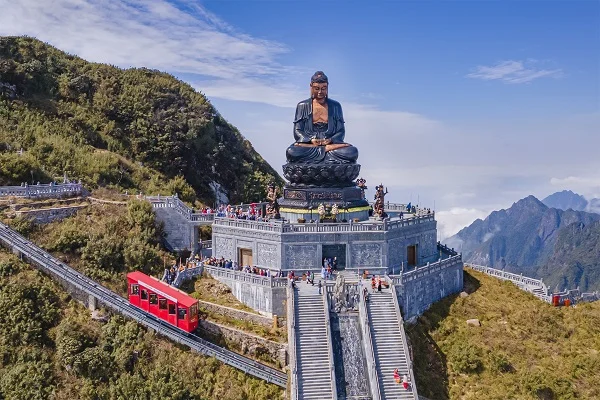 番西邦峰