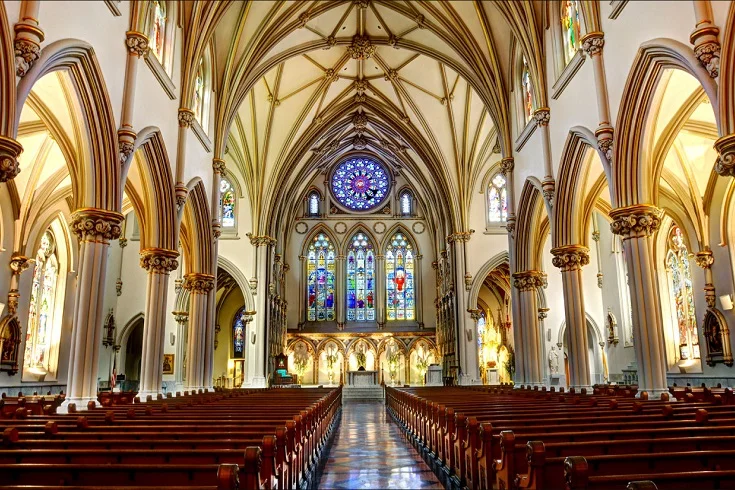 聖若瑟主教座堂 (St. Joseph's Cathedral / Nhà thờ Lớn)
