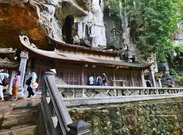 碧洞古寺