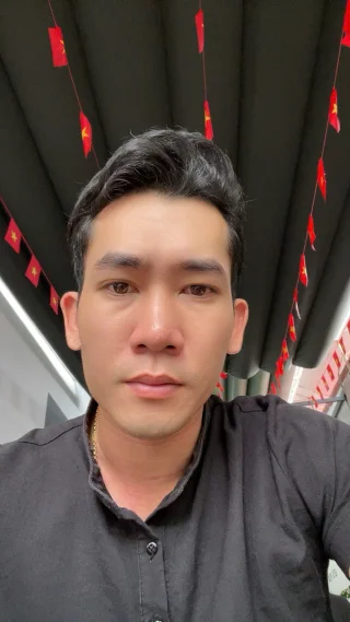 小明 - Nha Trang專業導遊，8年經驗