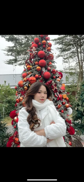 Selina - Hanoi專業導遊