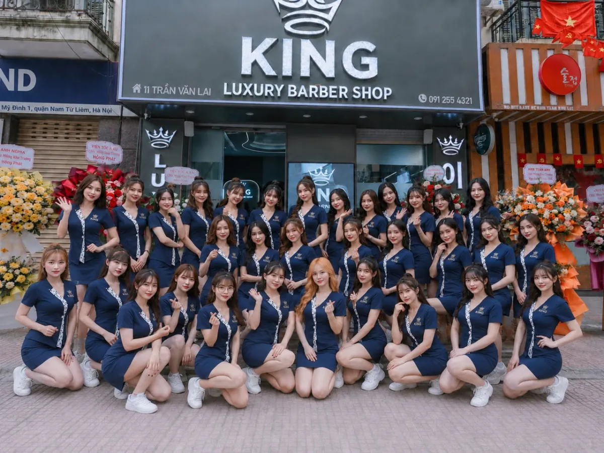 KING LUXURY 킹 럭셔리 이발관/ 君王越式洗頭按摩