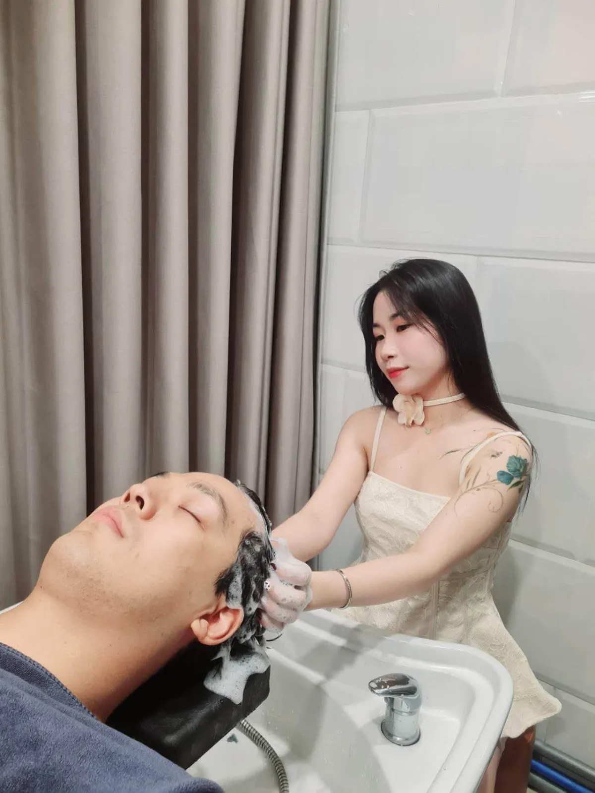 Full Moon 越式帝王洗頭｜一館 매장 이미지 12