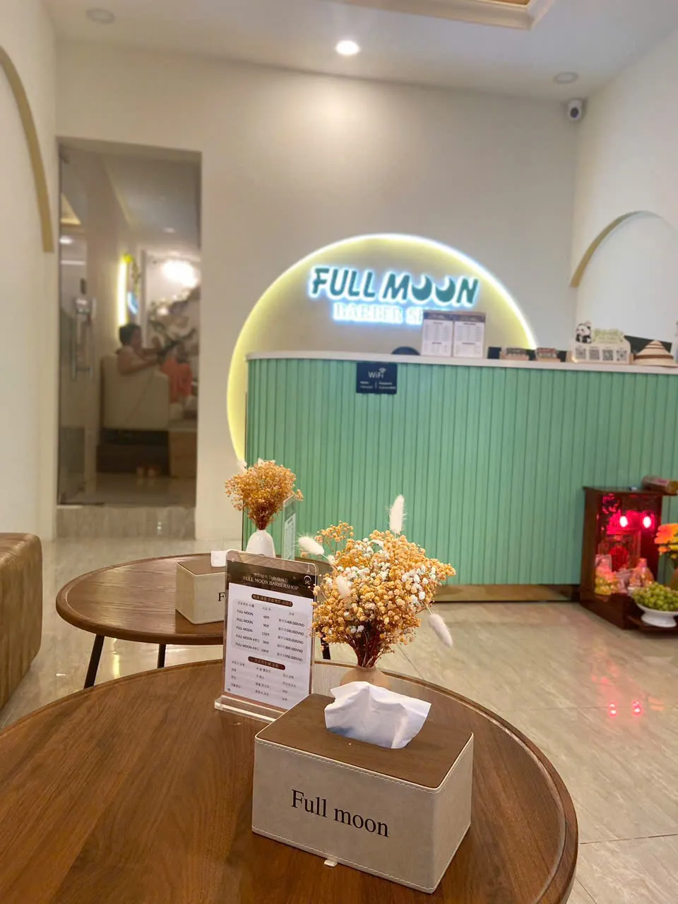 Full Moon 越式帝王洗頭｜一館 매장 이미지 2