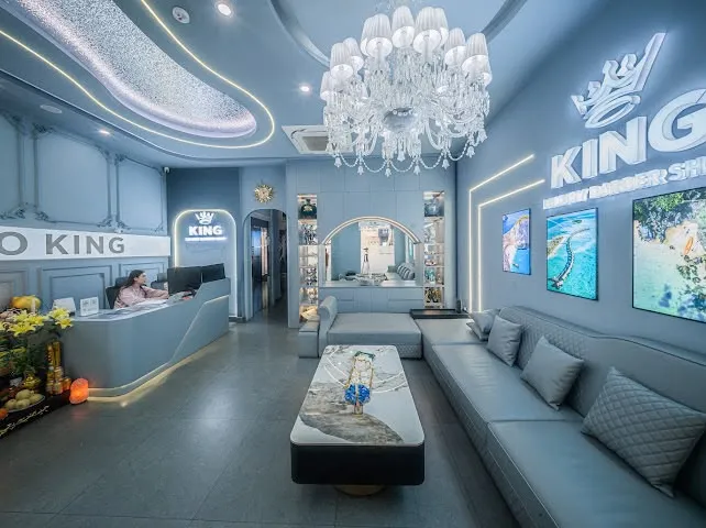 KING LUXURY 킹 럭셔리 이발관/ 君王越式洗頭按摩 店內環境 9