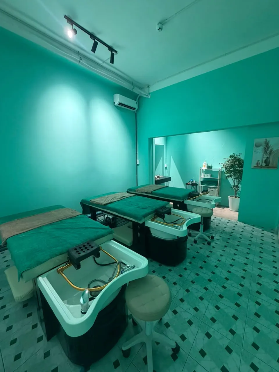 Mint Barbershop & Spa - 帝王洗头 - 이발소 店內環境 5