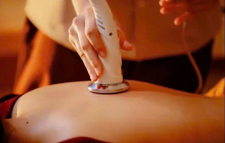 Đông Y Huyệt Đạo Tống Gia Quận 12 - Trị Liệu Cổ Vai Gáy, Đau Đầu, Stress, Chăm Sóc Phụ Khoa, Gan, Thận, Gội Đầu 店內環境 5