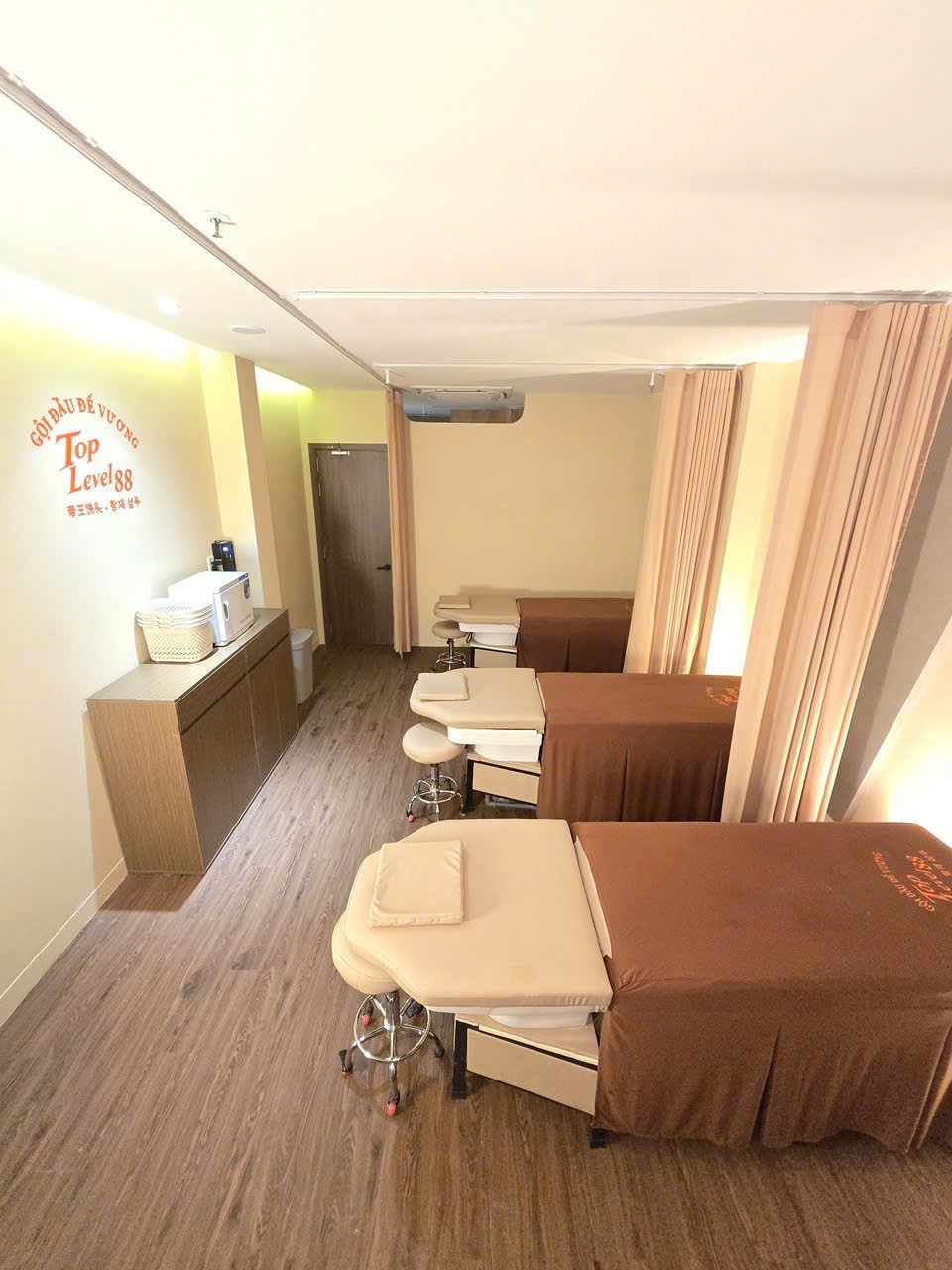 TOP LEVEL 88 - 帝王洗头 - Gội đầu Đế Vương 店內環境 5