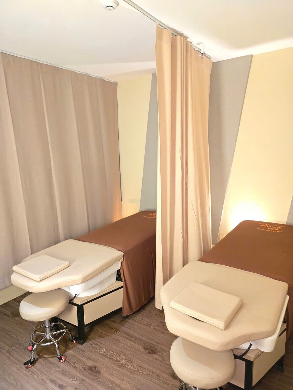 TOP LEVEL 88 - 帝王洗头 - Gội đầu Đế Vương 店內環境 3